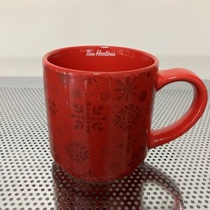 TIM HORTONS 2021 RED HOLIDAYS CHRISTMAS SNOWFLAKE COFFEE MUG CUP LTD. ORIGINAL